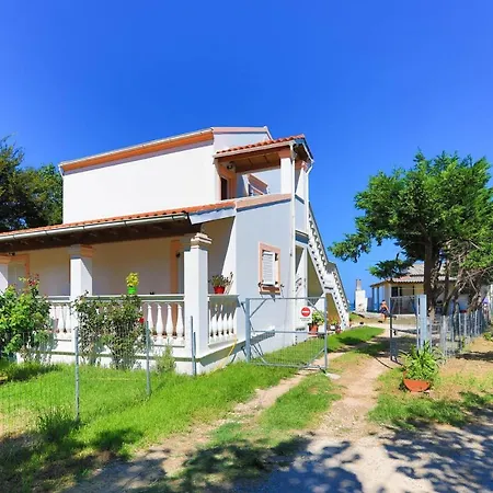 Apartment Vasso *